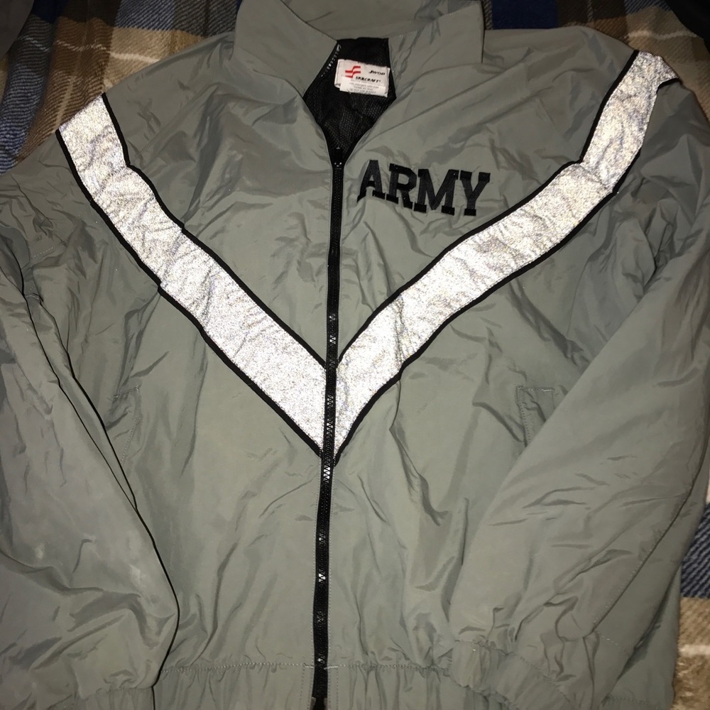 Super great quality ARMY jacket!